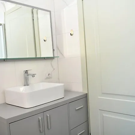 In 074 Apartment